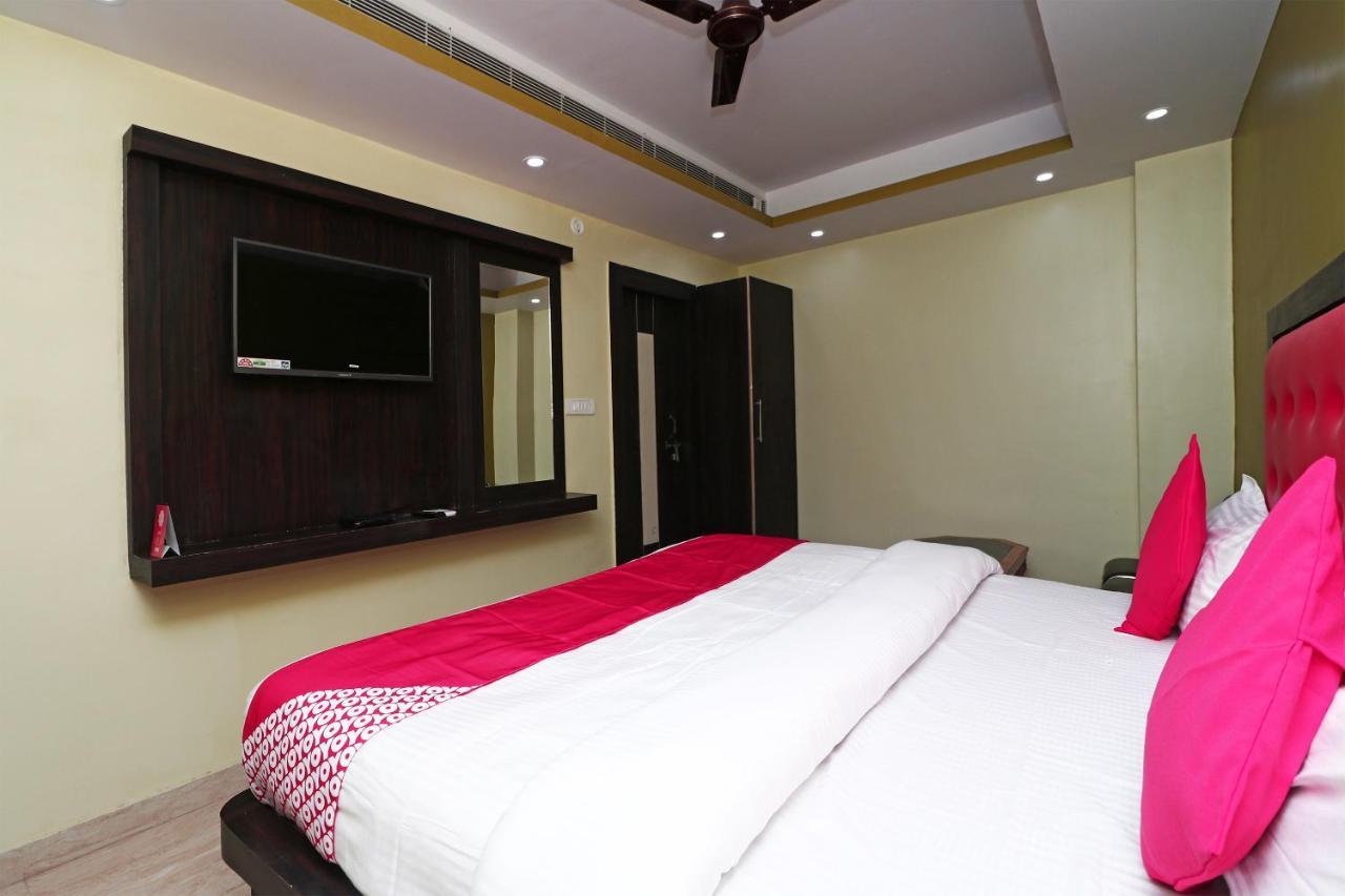 Oyo 15169 Hotel Rk Inn ラクナウ エクステリア 写真
