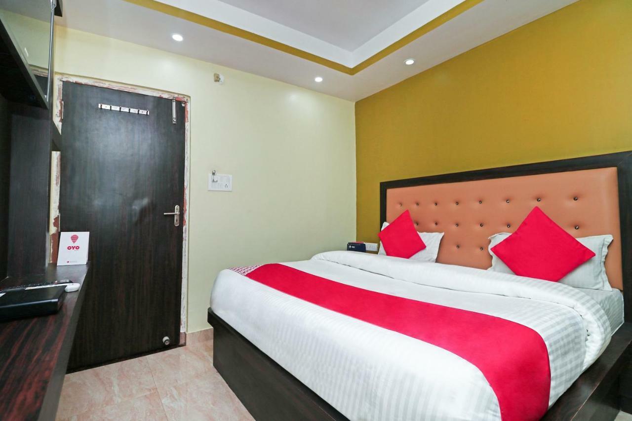 Oyo 15169 Hotel Rk Inn ラクナウ エクステリア 写真